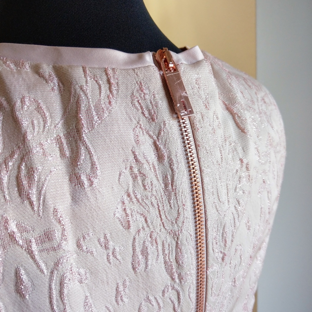 🍒NWT🍒 TED BAKER PINK METALLIC JACQUARD DR - Picture 6 of 11